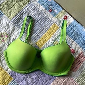 BRAND NEW WITH TAGS Victoria’s Secret Demi bra 36D